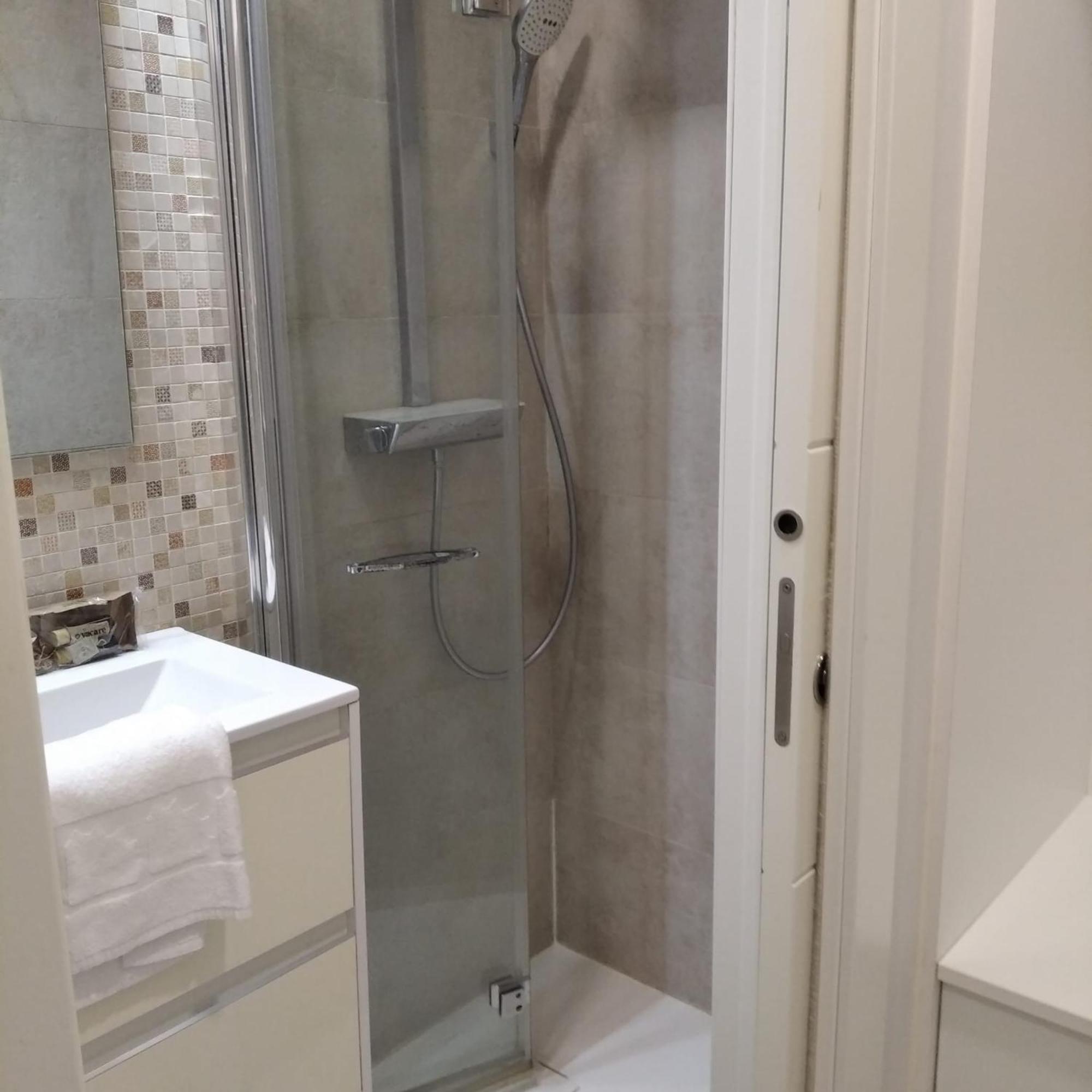 Апартаменты Nuevo! Piso En Pleno Centro Сантандер Экстерьер фото